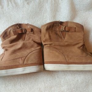 vans prairie boot